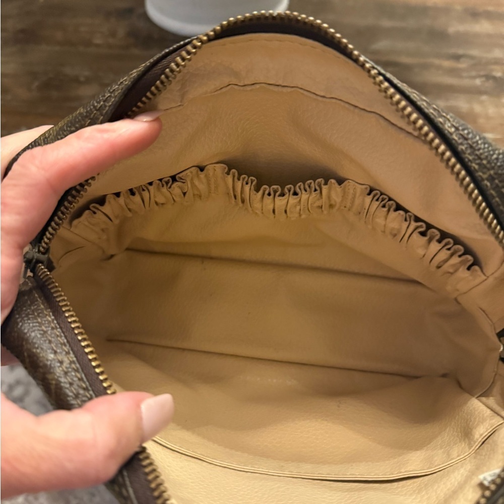 Louis Vuitton Brown Monogram Toiletry Bag - Picture 6 of 7